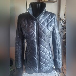 Victoria Secret VSX Charcoal Grey Light Puffer Jacket M